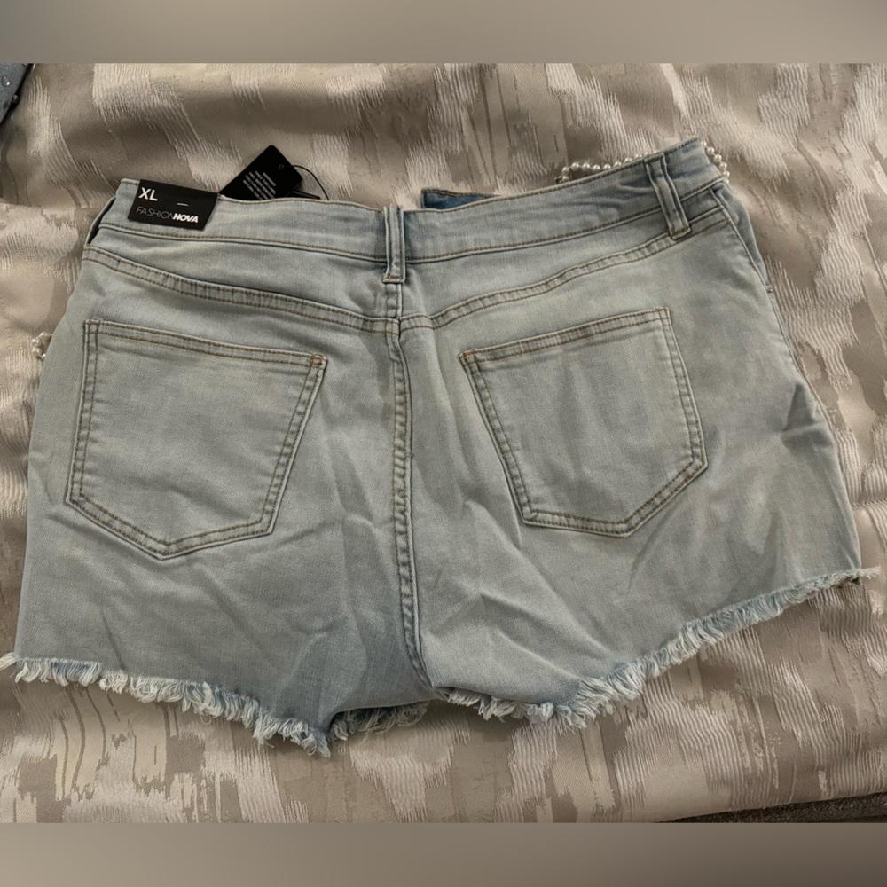Brand New Fashion Nova light wash pearl and diamond shorts - Picture 2 of 2